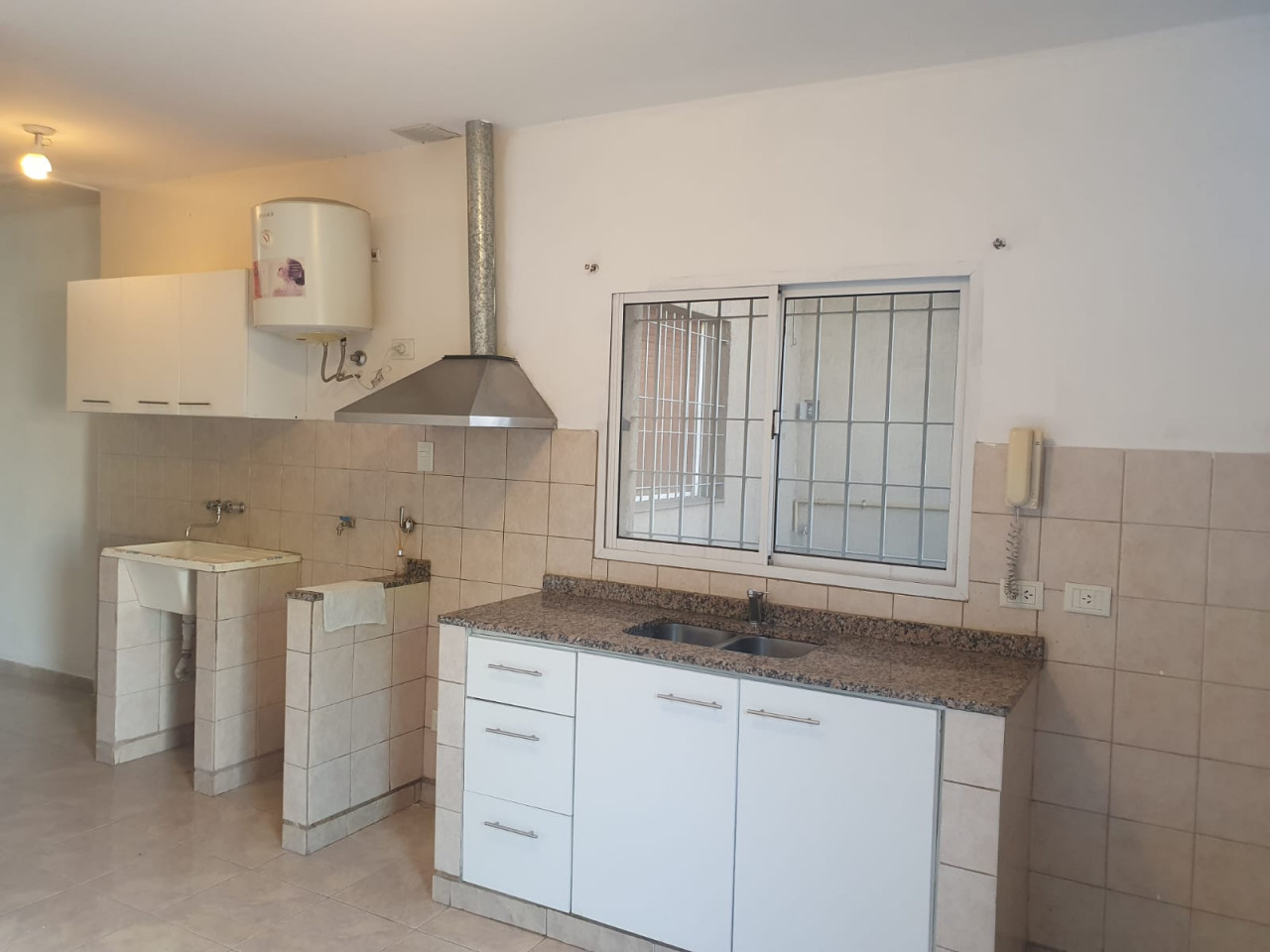 ALQUILER MONOAMBIENTE VILLA BALLESTER