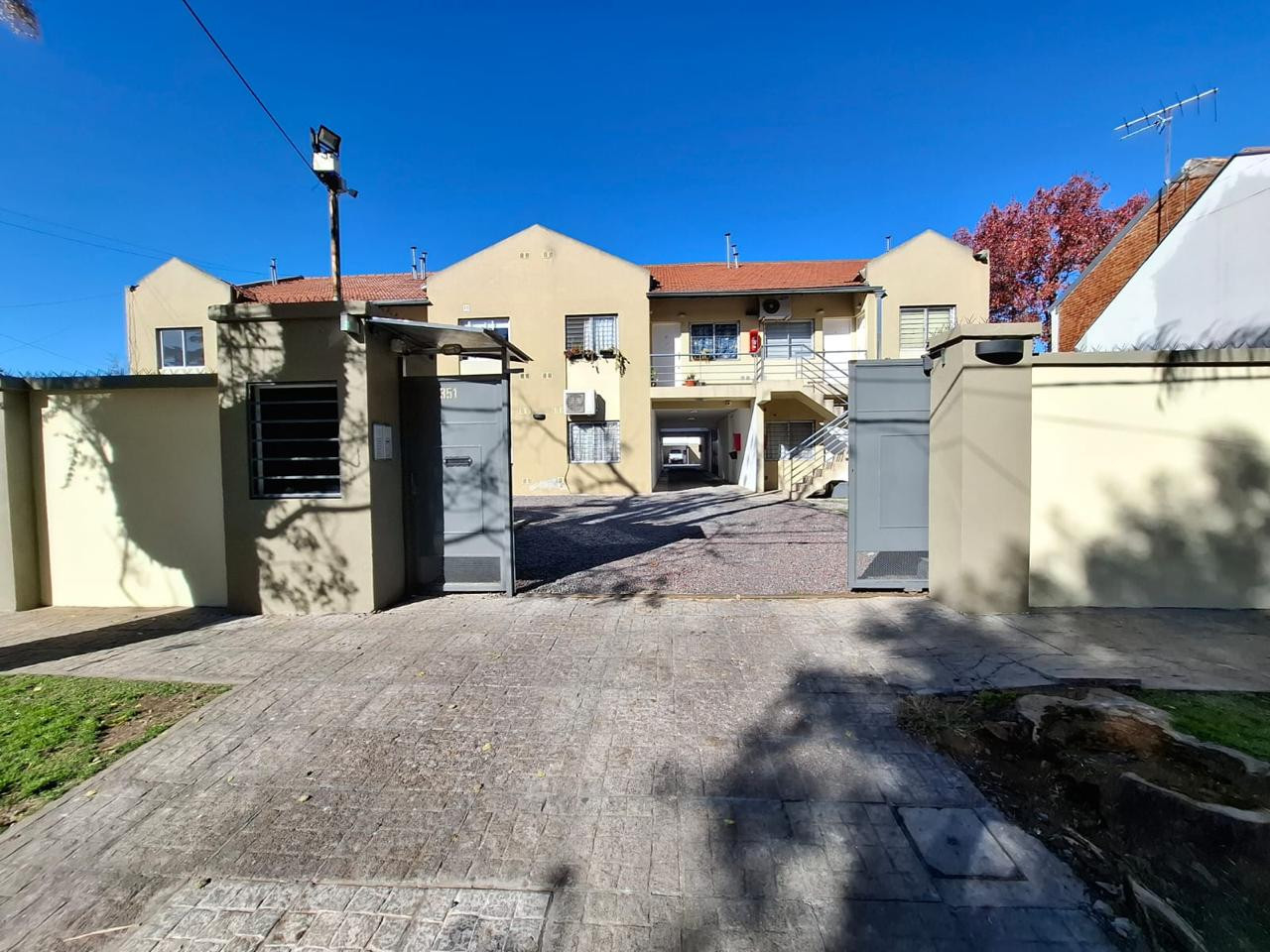 Venta departamento 2 ambientes (San Miguel) COMPLEJO MOEMA