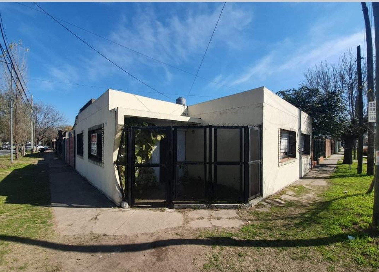 Venta Casa en Jose C. Paz Apta credito. 3 Dormitorios